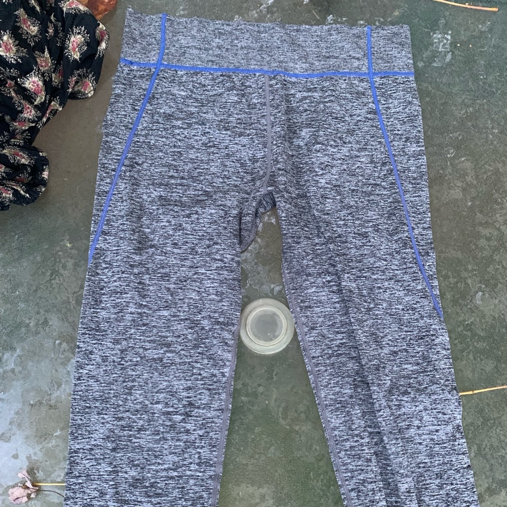 Super Stretchy Blue Seam Athletic Leggings